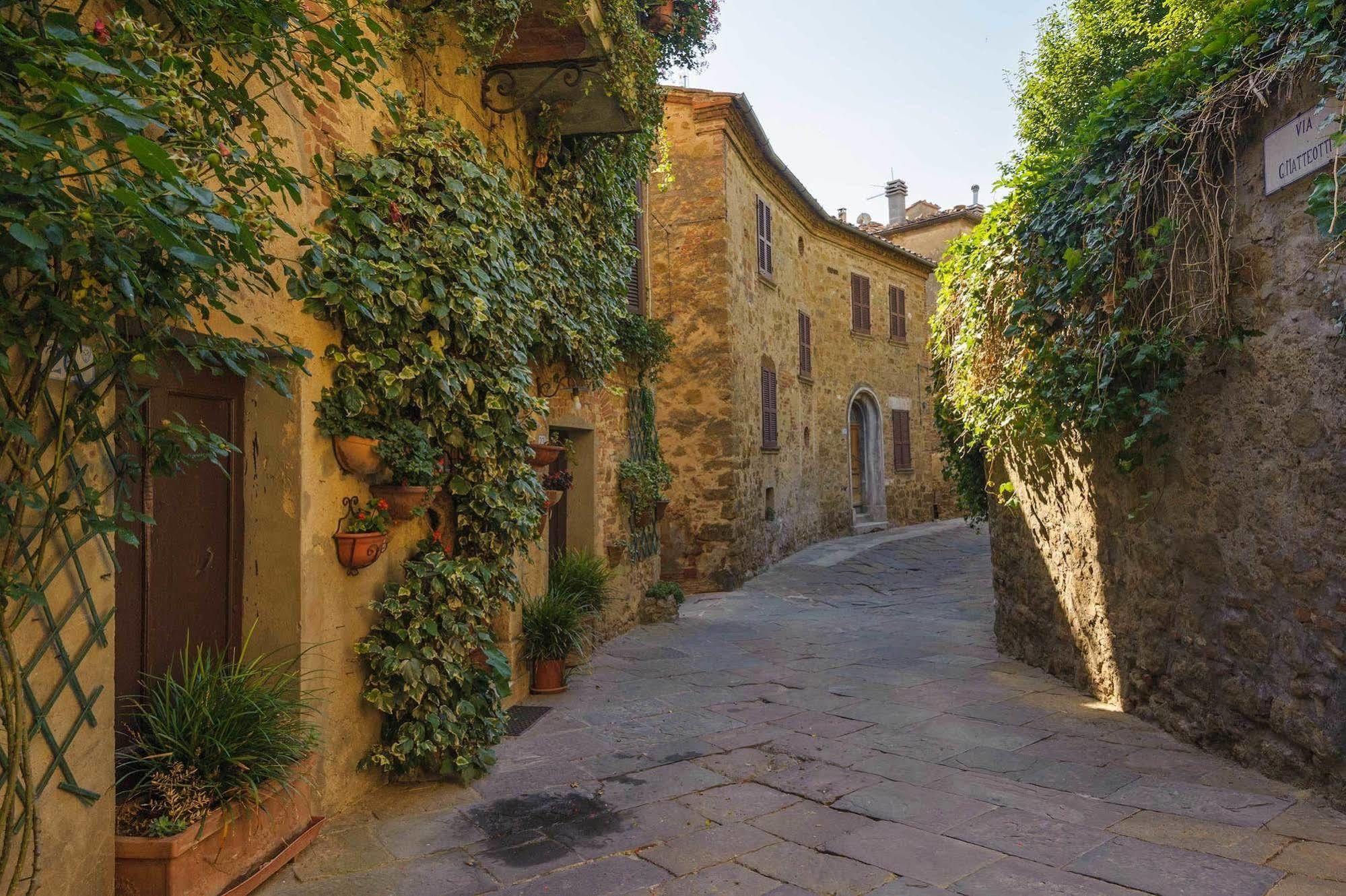 Locanda Di Casalmustia Hotel Castelmuzio Exterior photo